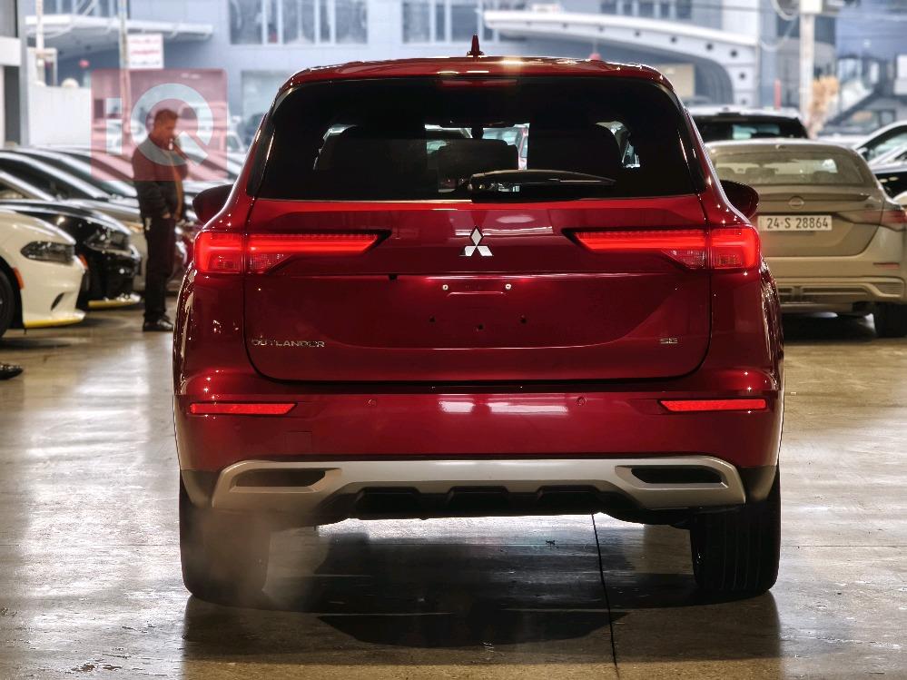 ميتسوبيشي اوتلاندر